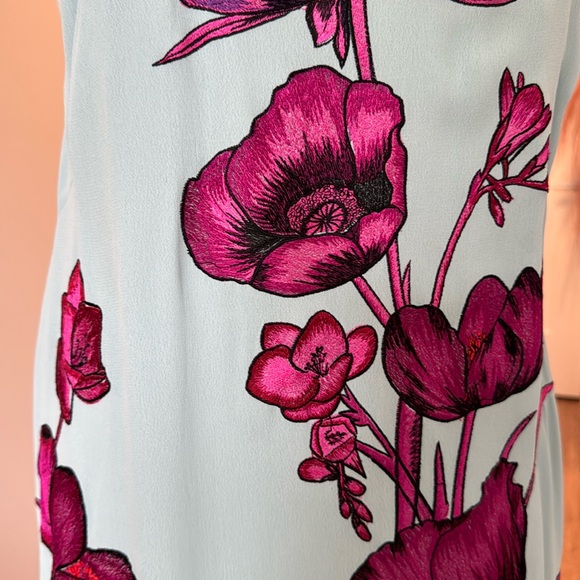 NWT light blue embroidered dress - Picture 2 of 4